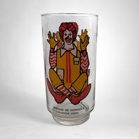 Retro Nostalgia: Set of 5 Vintage McDonald's Glasses – Classic Collectibles
