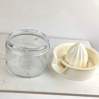 Vintage Gemco Glass Juicer with Plastic Lid - Kitchen Nostalgia