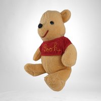 Winnie the Pooh Nostalgia: Charming Vintage Plush Toy – A Timeless Classic for Collectors and Fans