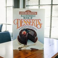 1991 Good Housekeeping Illustrated Book of Desserts, Hardcover Book
