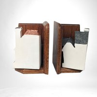 1990 David Winter The Bookbinder Bookends