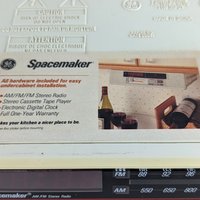 Vintage GE Spacemaker Under the Cabinet AM/FM Radio, Cassette Player