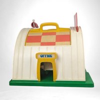 1975 Hasbro Romper Room Weebles Airport Playset