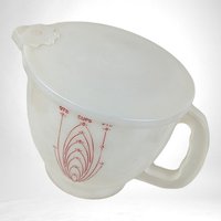 Vintage Tupperware 8 Cup Liquid Measuring Cup/Bowl