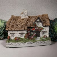 1982 David Winters Cottages Sussex Cottage