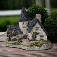 1985 David Winters Cottages Vicarage