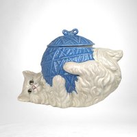 Vintage Ceramic Cat with Yarn Ball Cookie Jar