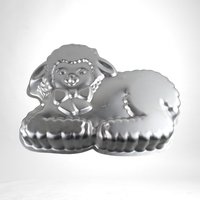 1990 Wilton Lamb Cake Pan