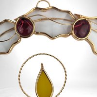 Vintage Stained Glass Christmas Wreath with Candle Suncatcher | 8" Diameter