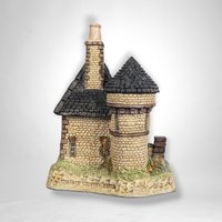 RESERVED - do not buy 1988 David Winter Scottish Collection Gatekeepers House (5")