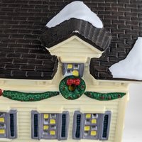 Vintage 1997 O'Well Colonial Village House | Lighted | 8" Tall | Christmas Decor | Minor Scrapes