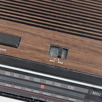 Vintage Soundesign 3636-A AM/FM Clock Radio, Working, 1980s Retro Alarm Clock, Red LED Display, Bedroom Decor, Collectible Electronics