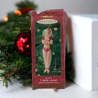 2000 Hallmark I Dream of Jeannie Ornament | Barbara Eden | Christmas Ornament | Vintage Ornament | TV Show Memorabilia | Gift for Collector