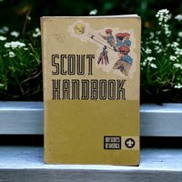 Vintage 1975 Boy Scout Handbook | Eighth Edition | Softcover Scout Manual | 478 Pages | Collectible Scouting Memorabilia