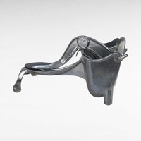 Vintage WearEver Aluminum Juice Press, Manual Citrus Juicer, Retro Kitchenware, Collectible Kitchen Gadget