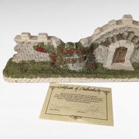 1994 David Winter Cottages "The Castle Wall" | Vintage Collectible | Architectural Figurine
