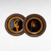 Vintage Romanian Handpainted Wooden Plates, Pair Wall Decor, Folk Art Plates, Romanian Art, Gift for Collector, Ethnic Decor, 9 Inches