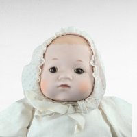 Vintage Musical Porcelain Baby Doll | Plays Brahms' Lullaby | Collectible Doll | Vintage Toy