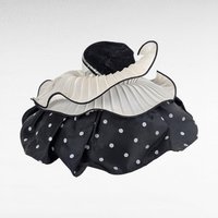 Vintage Sad Clown Head Music Box, Black & White Porcelain, Rotating Base, Unique Gift, Collectible Clown Decor
