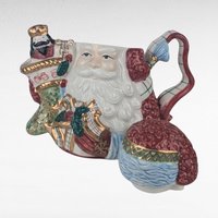 Vintage Avon St. Nicholas Teapot - Collectible Christmas Teapot, Holiday Decor, Gift for Teapot Collectors, Vintage Christmas Decor