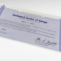 1993 Danbury Mint Neuschwanstein Castle Replica, Vintage Enchanted Castles of Europe Collection, Display Piece