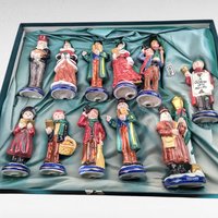 Vintage Fitz and Flord Collector Series Caroler Set. Porcelain.