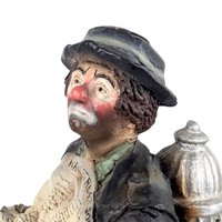 Vintage Esco Emmett Kelly Jr. Clown Leaning on Fire Hydrant Resin Figurine, 8", Collectible Clown Decor, Gift for Clown Collectors