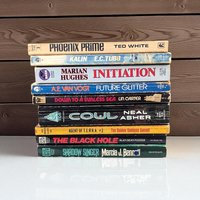 Vintage Sci-Fi Paperback Book Choice: 60s-70s Pulp