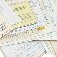 Vintage 1970s Betty Crocker Recipe Box: Retro Handwritten Recipe Collection