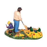 Vintage Dept 56 Snow Village Halloween Figurine Set #54982 With Box