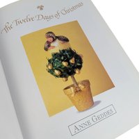 Anne Geddes 'The Twelve Days of Christmas' Book: Collectible Baby Photography