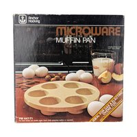 Vintage Anchor Hocking Muffin Pan & Snowman Cookie Cutter Set: Retro Baking Gift