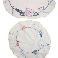 Vintage Embroidered Doilies: Set of Two Floral Linens with Crochet Edge