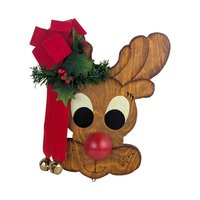 Vintage Wooden Reindeer Head Wall Decor: Handpainted Rudolph Hanging, Christmas Folk Art