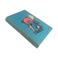 Vintage 1960 The Story of the Amulet: E. Nesbit Looking Glass Library Edition