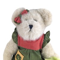 Vintage Boyds Bear Letti McVeggie