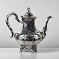 Vintage Reed & Barton Regent Hand Chased Silver Plated Teapot