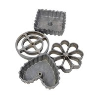 Vintage Nordic Ware Rosette Iron Set