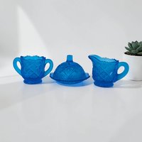 Vintage Westmoreland Blue Toy Creamer Set