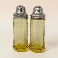 1930s Federal Glass Madrid Amber Shakers