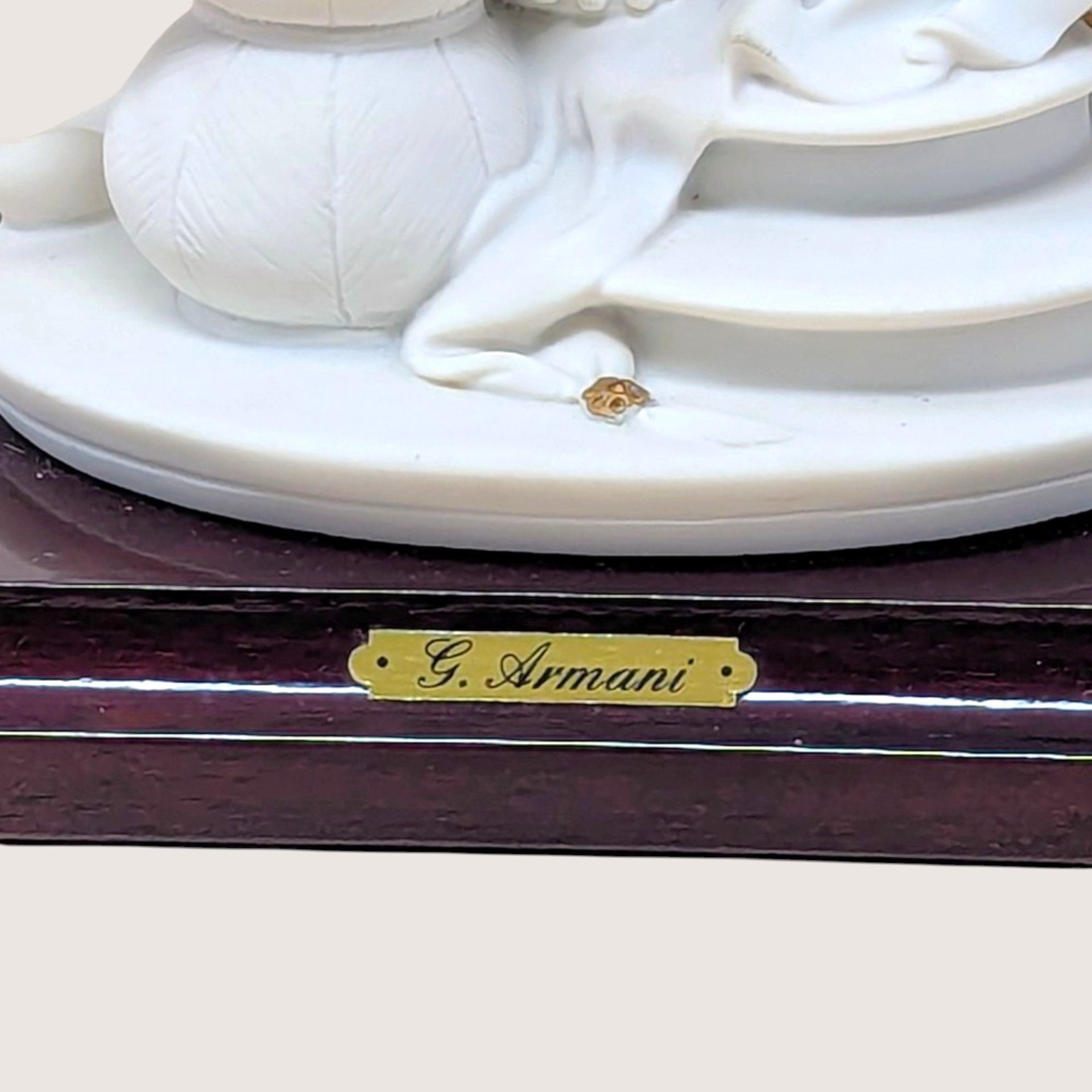 1992 Giuseppe Armani Maternal Statue 