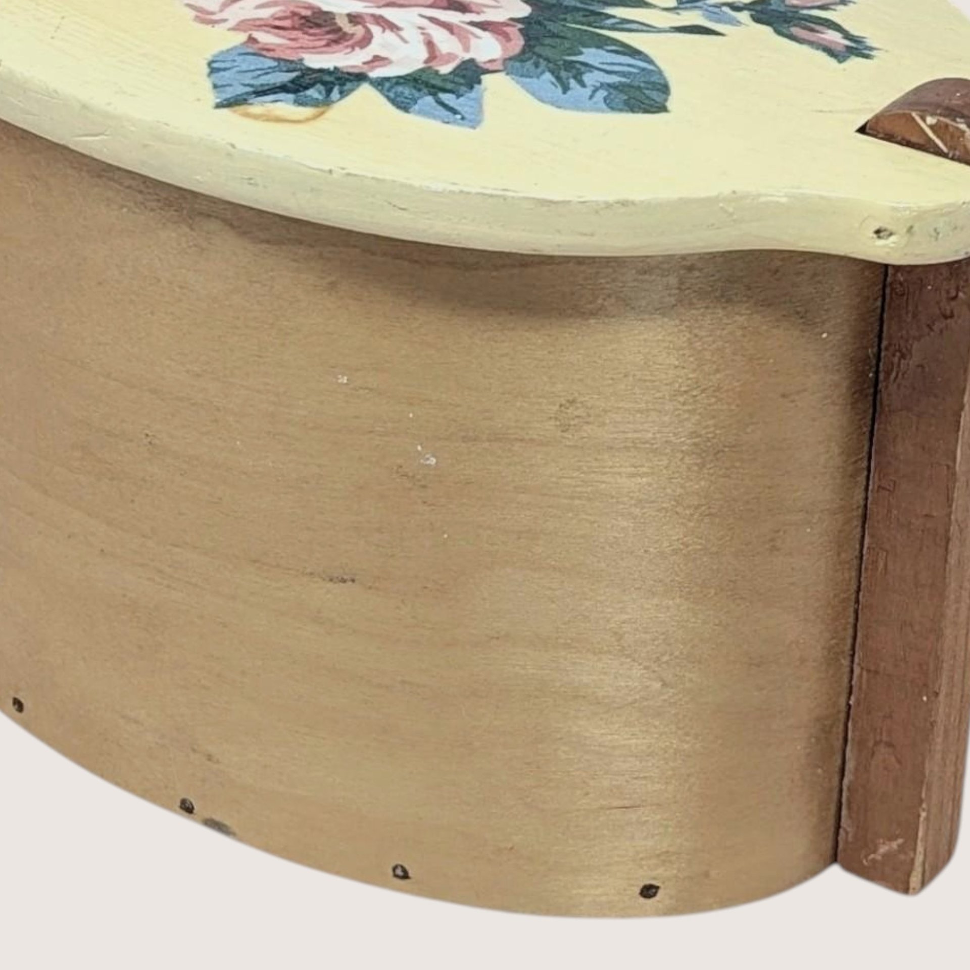 Vintage Basketville Vermont Floral Lidded Wood Basket