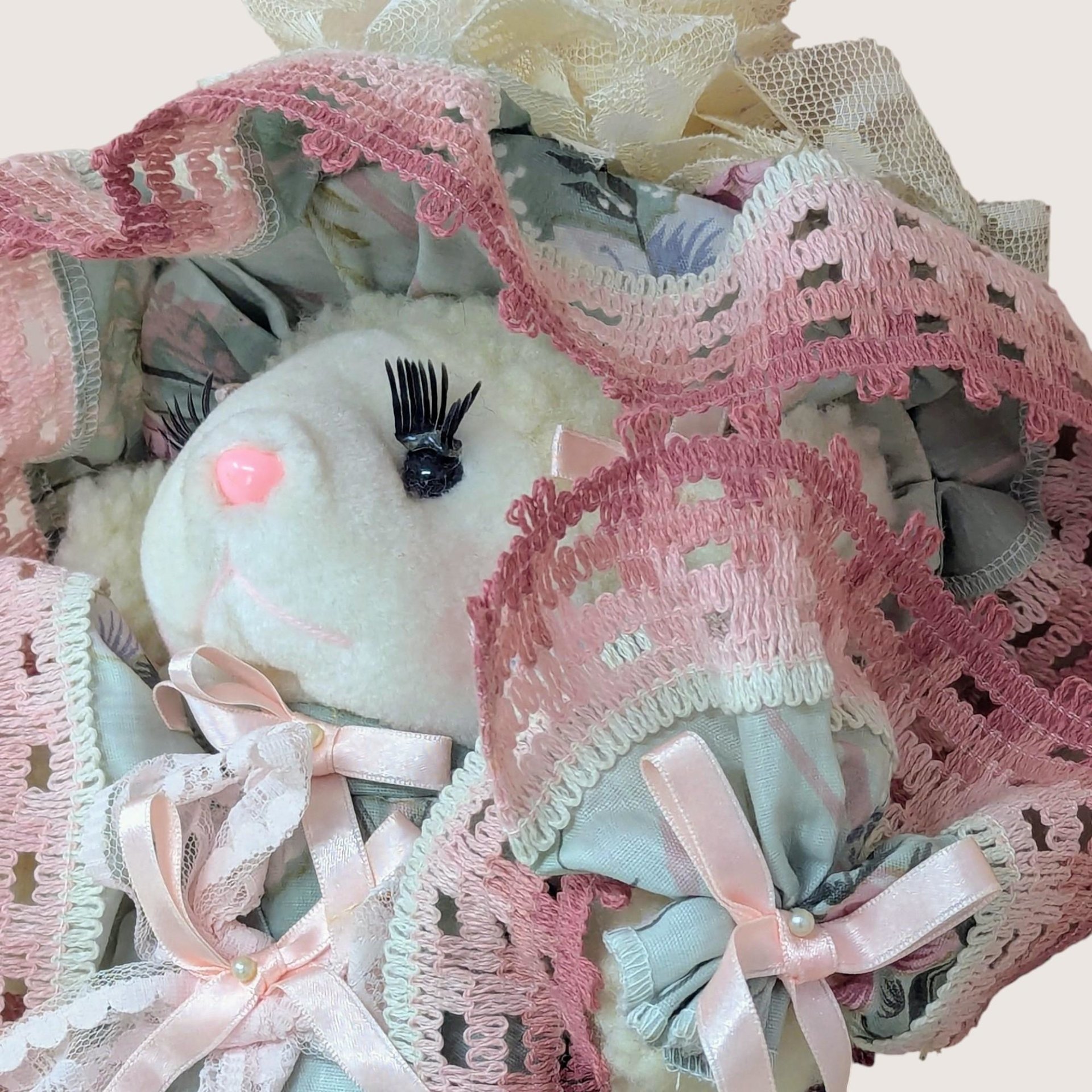 1992 Corrie Ruth Beary Special Creations Handcrafted Lamb