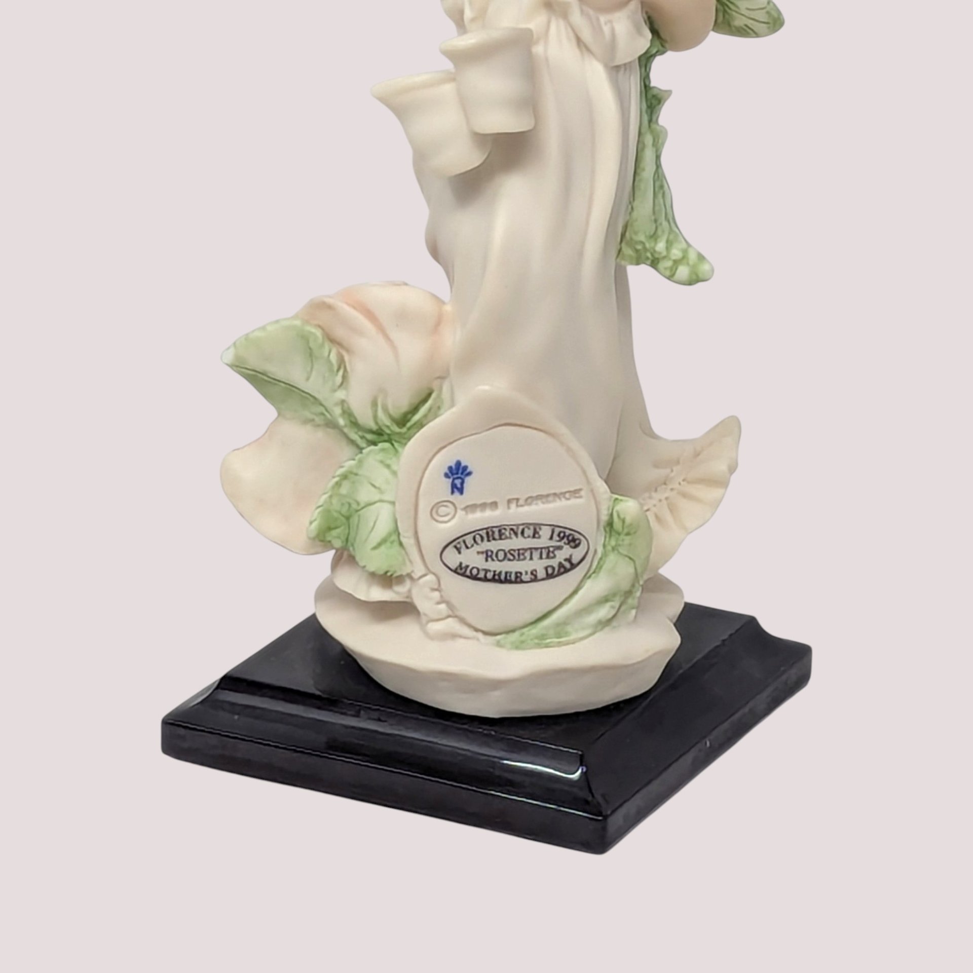 Vintage Giuseppe Armani Rosette Mother's Day Figurine