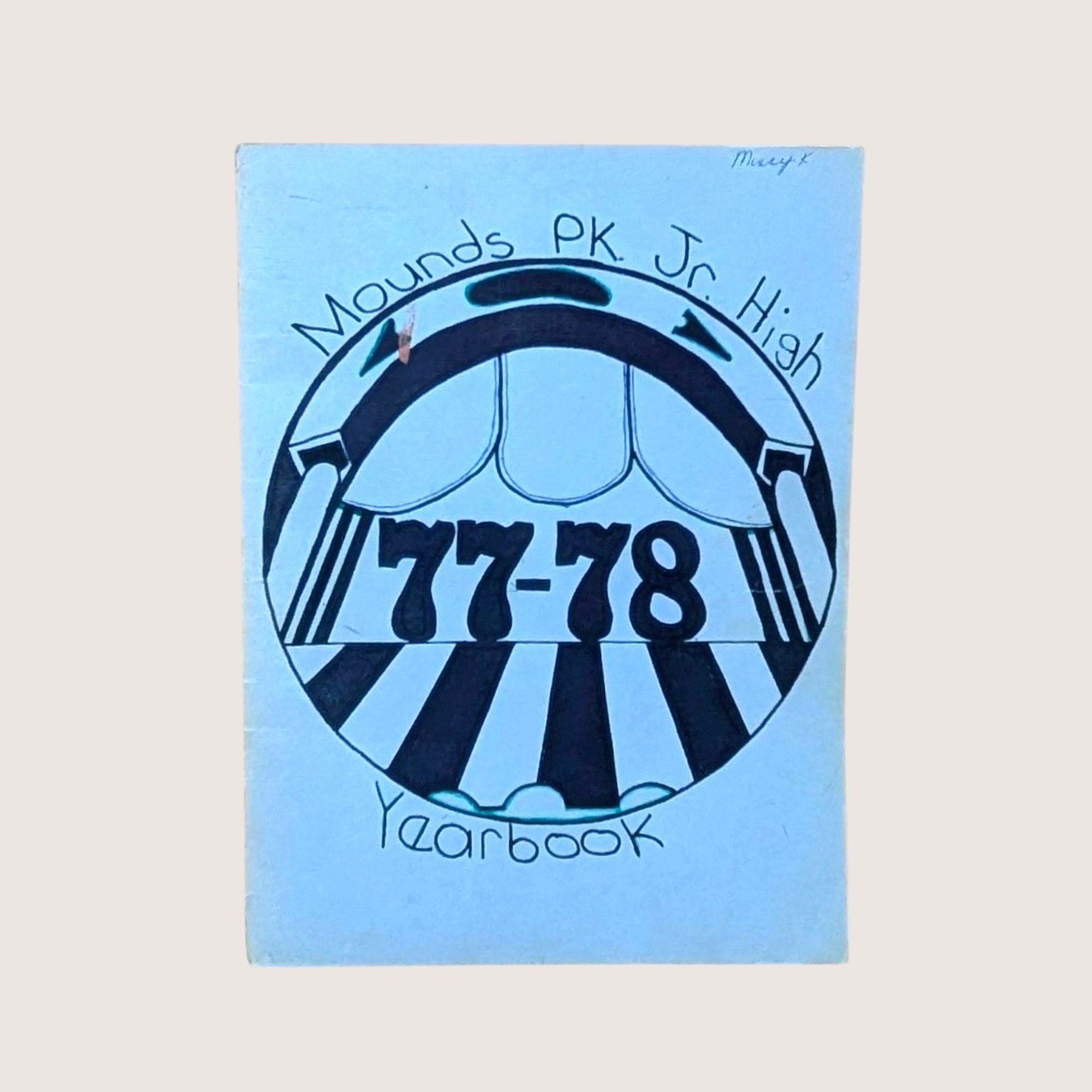 1977-1978 Mounds Park Junior High School Yearbook, Softcover