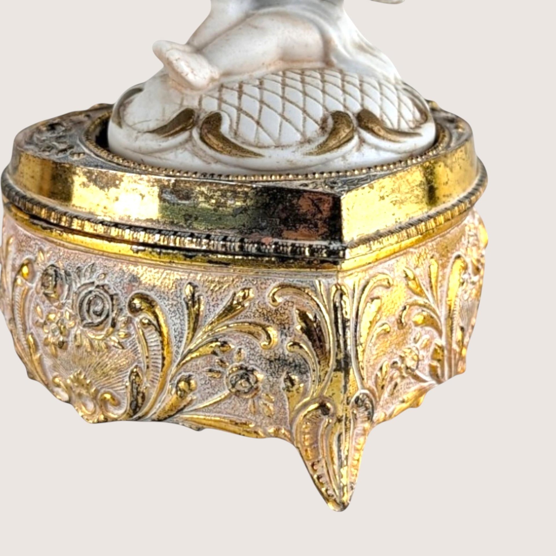 Vintage Gilt Cherub Trinket Box 
