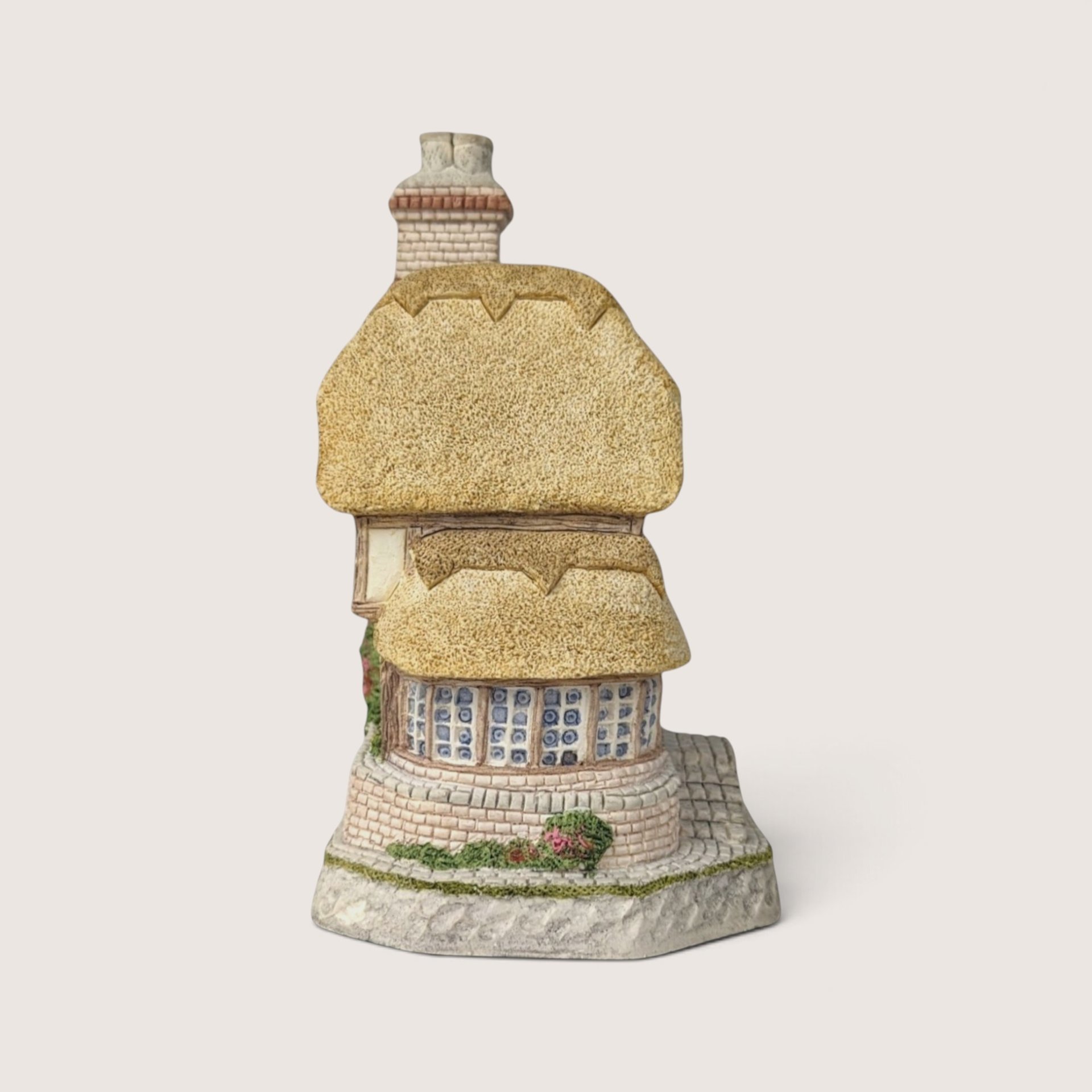 Vintage Signed David Winter Audreys Tea Room Miniature Cottage