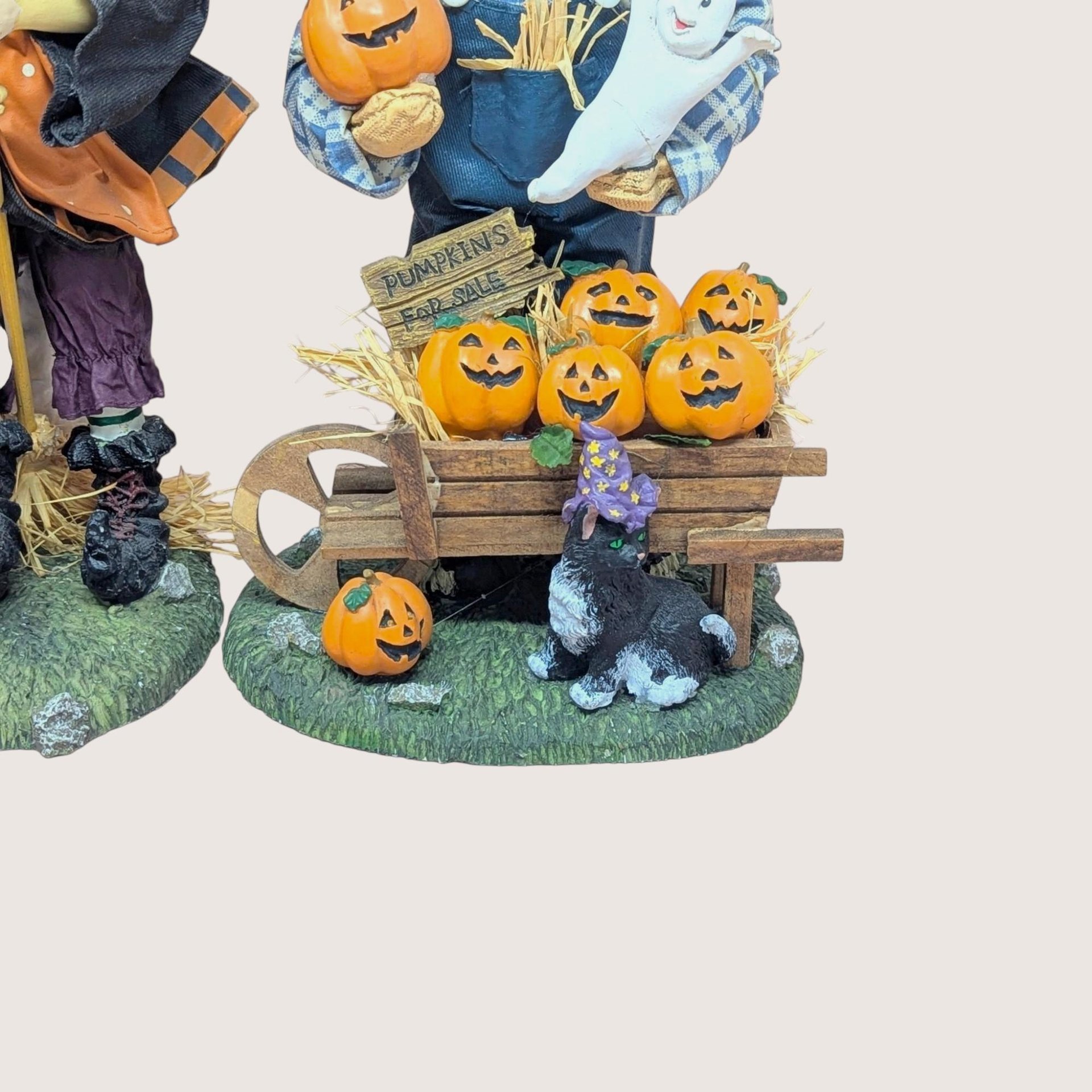1996 Fabric Mache Halloween Pair