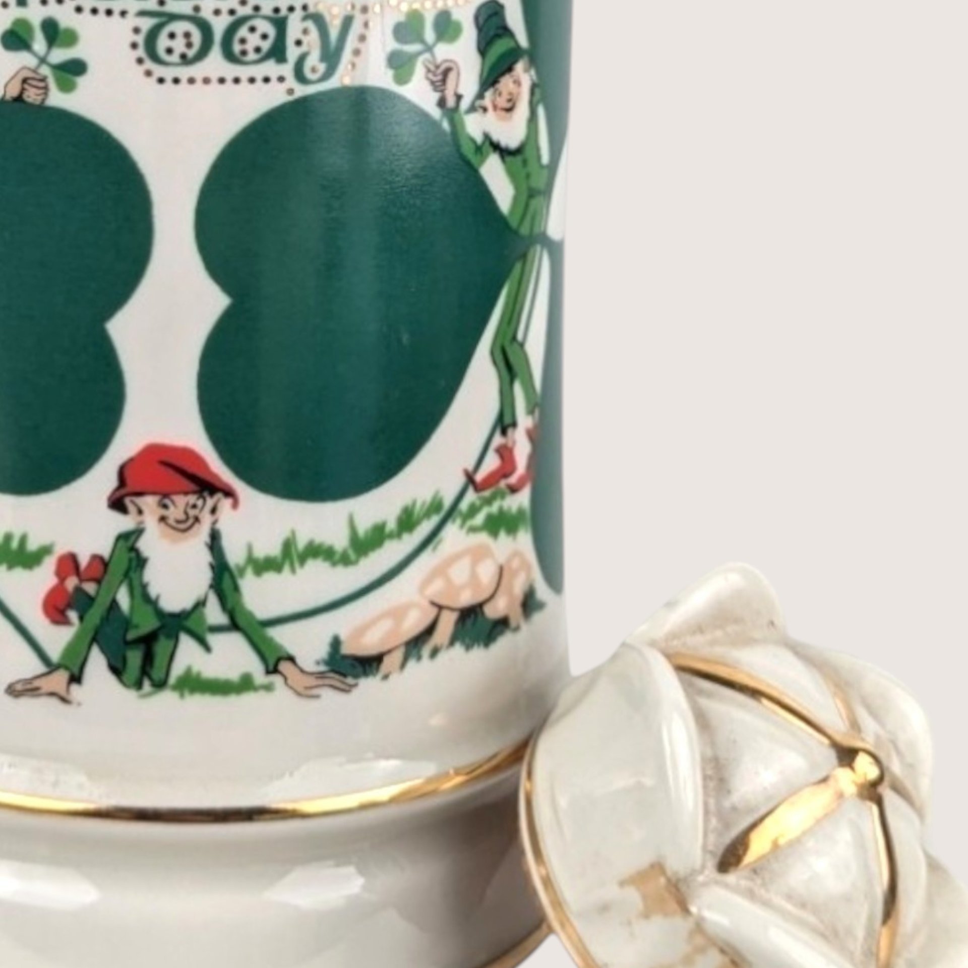Empty 1980s JP Van Winkle Ceramic Old Commonwealth Flowers of Ireland Decanter