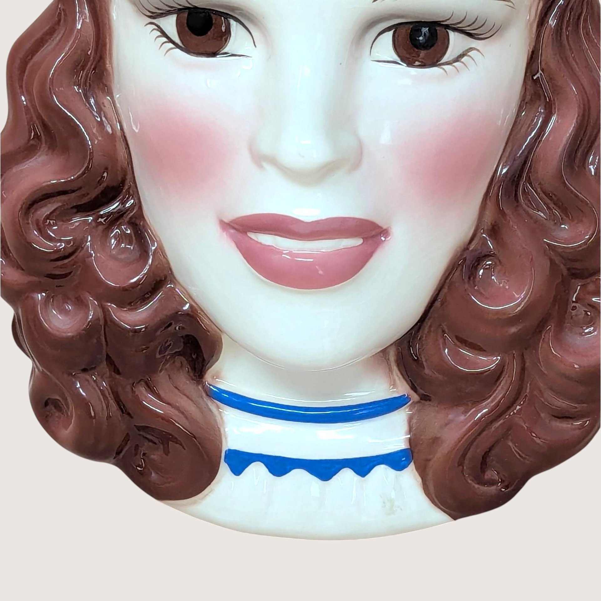 1995 Dorothy Clay Art Wizard of Oz Ceramic Wall Mask